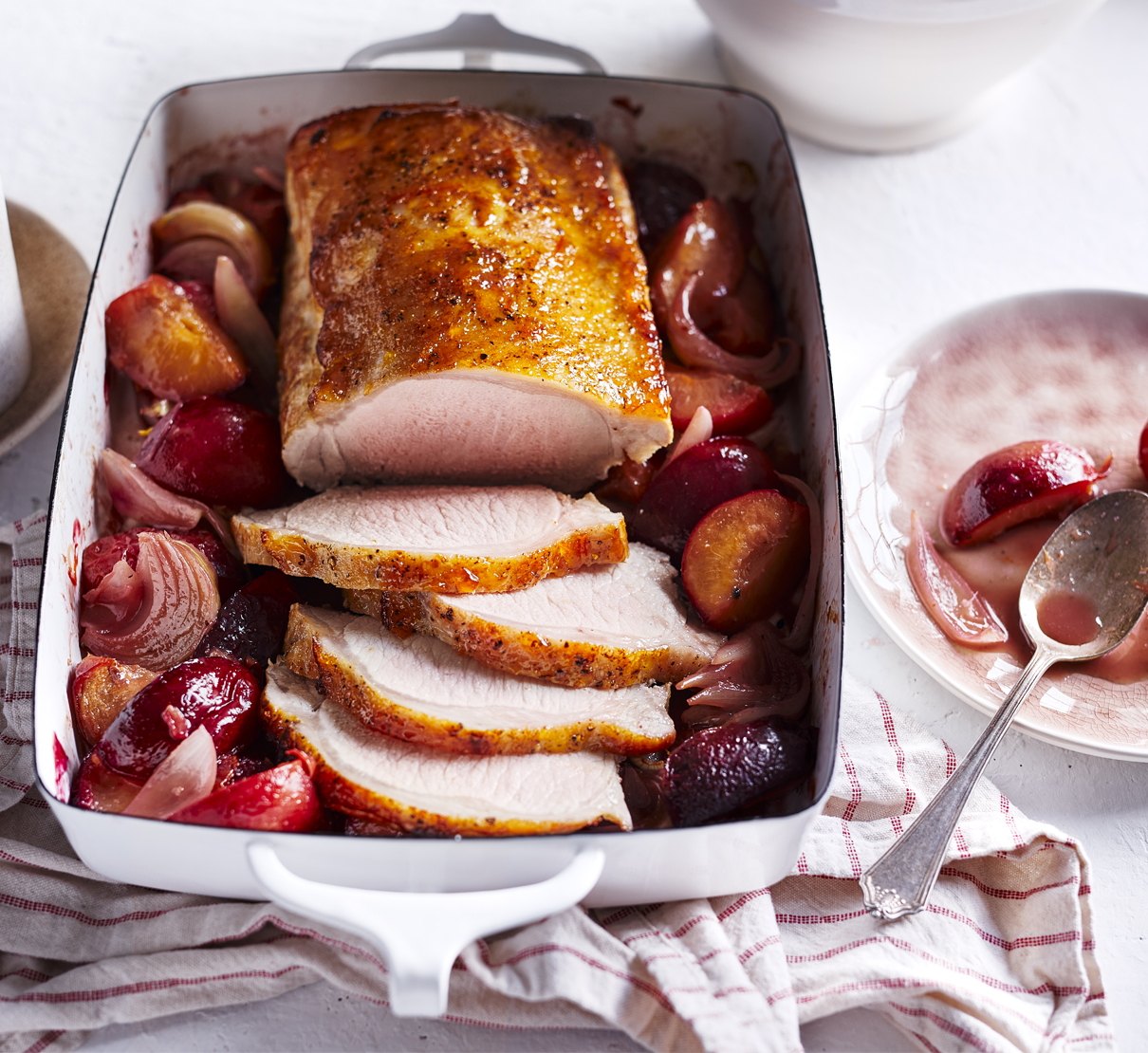 Longe de porc glacée au gingembre et aux prunes Le porc du Québec